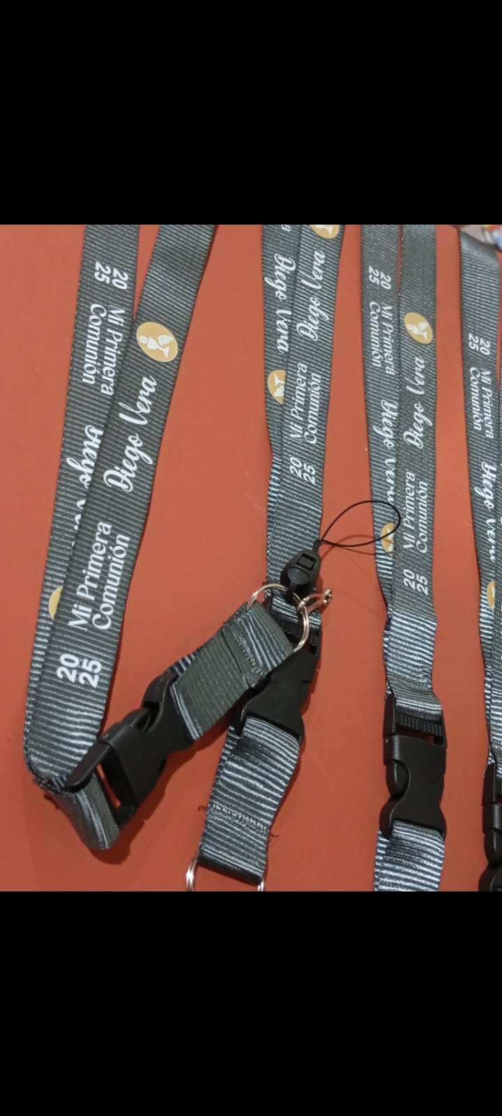 LLAVERO DE CINTA ( lanyards)